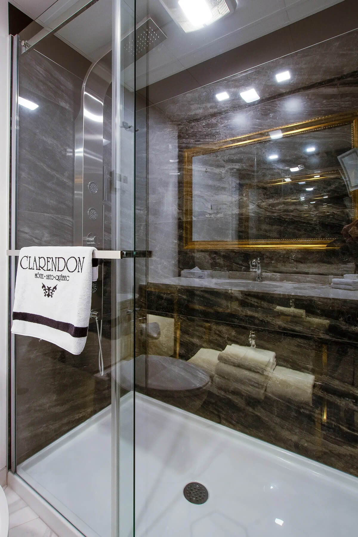 Chambre Corporative King